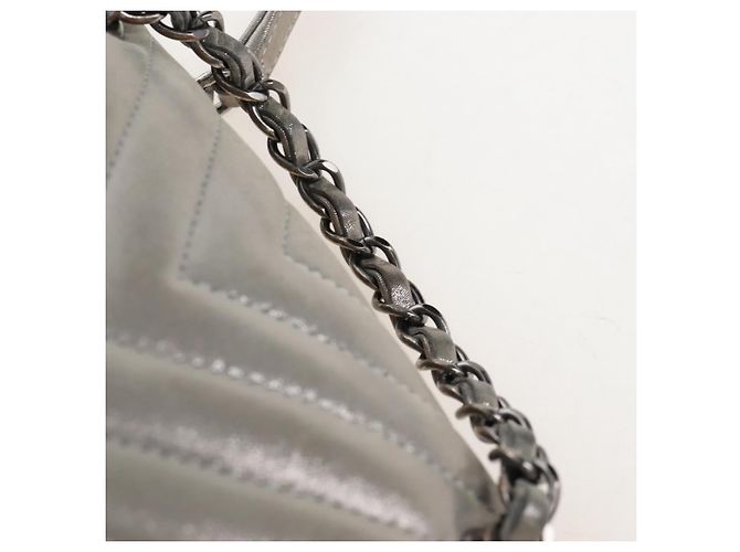 CHANEL V Stitch Backpack Leather Silver CC - vista 14