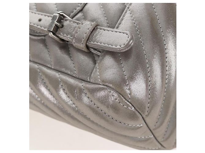 CHANEL V Stitch Backpack Leather Silver CC - vista 21