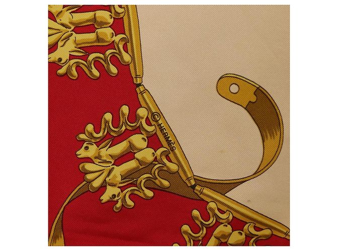 Hermès HERMES Carre 90 Scarf Silk Red Beige  LES CAVALIERS D'OR - vista 14