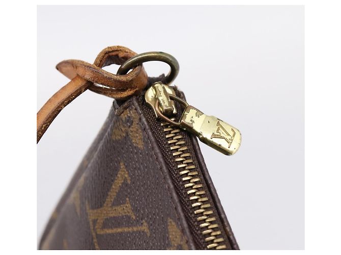 LOUIS VUITTON Monogram Pochette Accessoires Pouch M51980 LV - vista 10