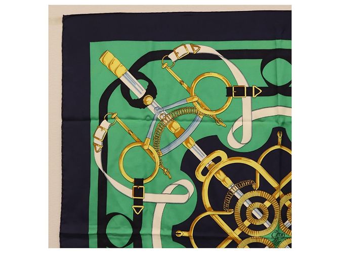 Hermès HERMES Carre 90 Scarf  Eperon d Or  Silk Navy - vista 2