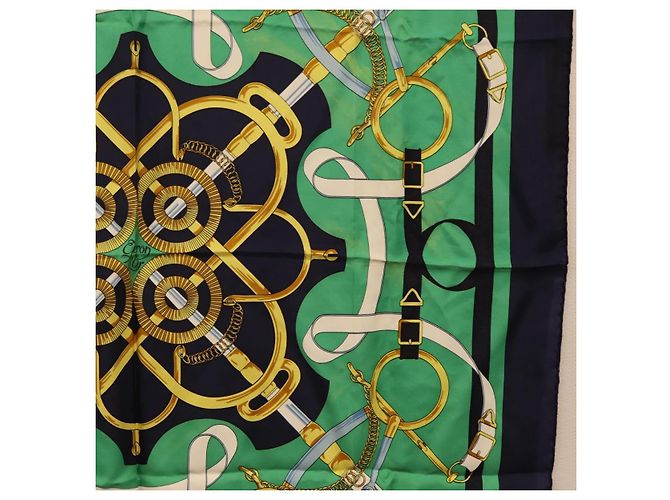 Hermès HERMES Carre 90 Scarf  Eperon d Or  Silk Navy - vista 7
