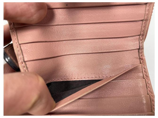 Gucci Microguccissima Cartera con Cierre Perimetral en Piel Rosa - vue 13