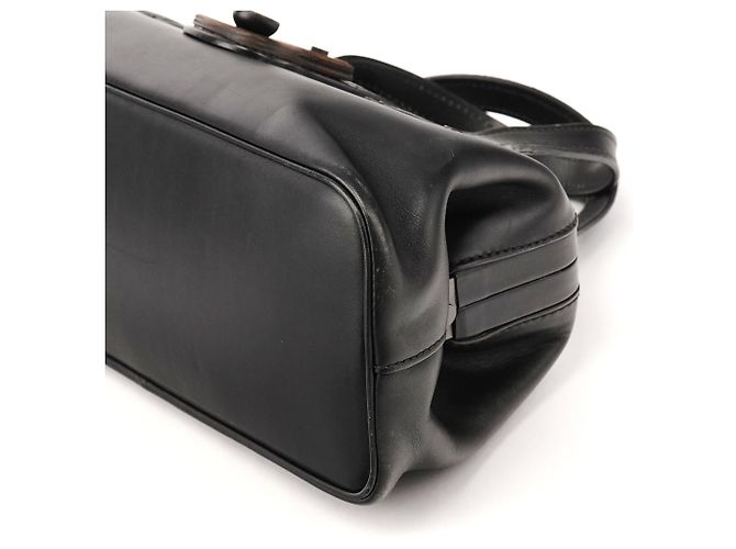 Gucci Borsa Bowling 2002 in pelle nera con chiusura in legno - vista 10