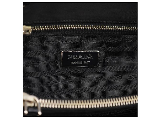 Prada Borsa Tote in Nylon Tessuto Nero - vista 10