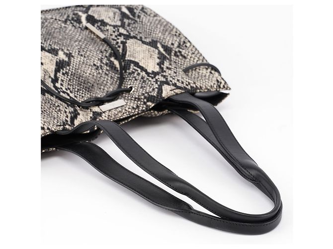 Gucci 1999 Grey Snakeskin Print Drawstring Tote Bag - Ansicht 11