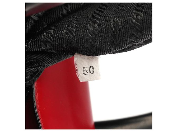 Prada Borsa Sport Top Handle Spazzolato Rossa e Nera 1998 - vista 13