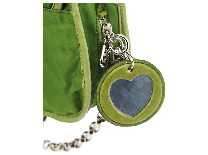 Chloé Grüne Nylon-Schultertasche mit Logo-Klappe - Ansicht 9