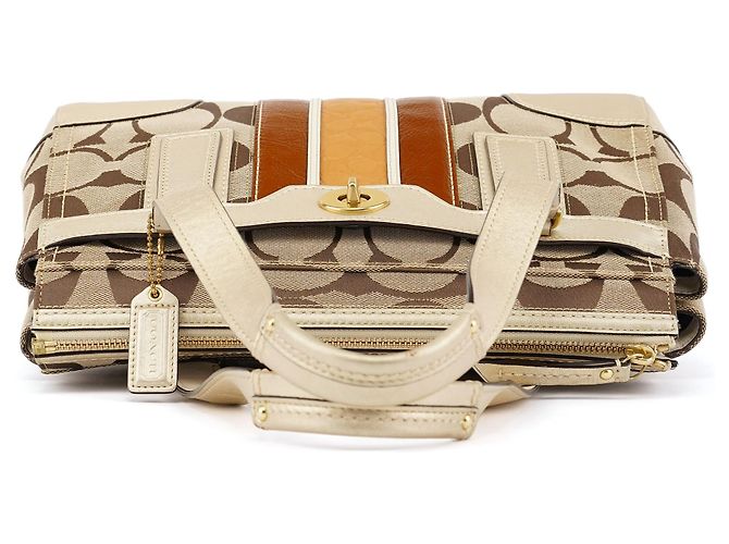 Coach F11620 Beige Signature Turnlock Tote Bag - Ansicht 4