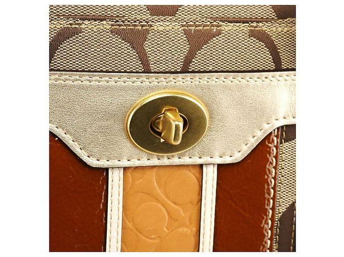 Coach F11620 Beige Signature Turnlock Tote Bag - Ansicht 6
