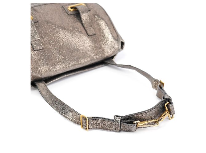 Yves Saint Laurent Borsa a tracolla Muse in pelle craquelé metallizzata - vista 16