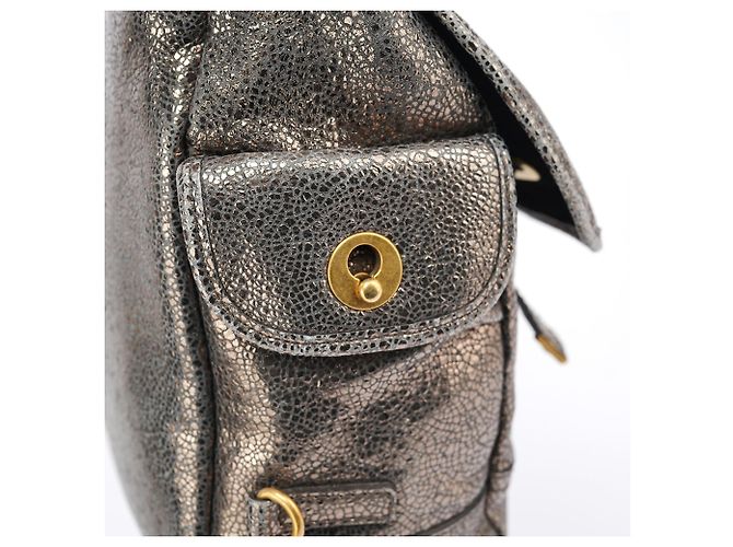 Yves Saint Laurent Borsa a tracolla Muse in pelle craquelé metallizzata - vista 8