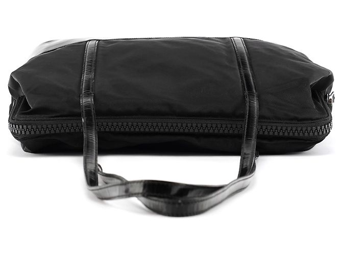 Prada Borsa Tote in Tessuto Spazzolato nera - vista 4