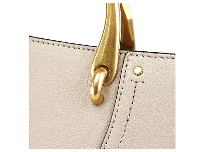 Chloé Bolsa 2-Way em couro bege com alça dourada - vista 15