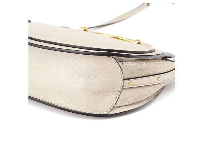 Chloé Bolsa 2-Way em couro bege com alça dourada - vista 9
