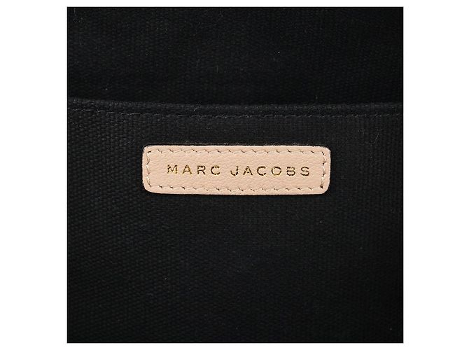 Marc Jacobs Gesteppte Leder-Schultertasche mit Kette in Rosa Beige - Ansicht 11