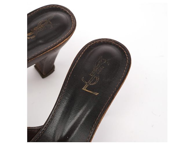 Yves Saint Laurent Mules Muse de piel marrón con tacón de madera EU 38 - vista 6