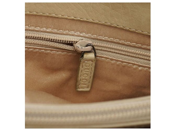 Gucci Borsa Tote Horsebit in pelliccia beige - vista 9