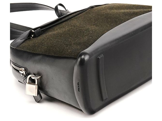 Prada Borsa Bowling 1999 Nera e Verde Scuro in Lana e Pelle - vista 10