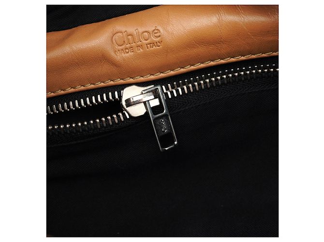 Chloé Borsa Tote Betty in pelle di vitello beige - vista 17