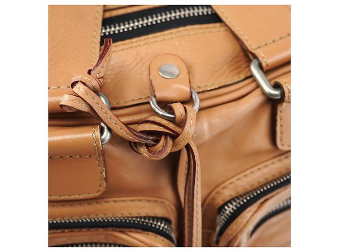 Chloé Borsa Tote Betty in pelle di vitello beige - vista 6