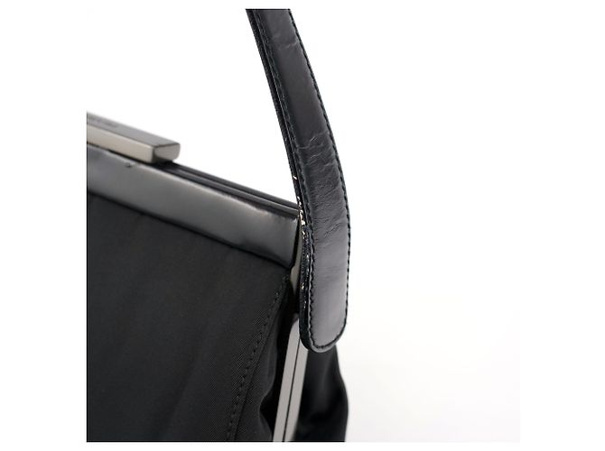 Prada Borsa a spalla e clutch in nylon Tessuto nero - vista 5