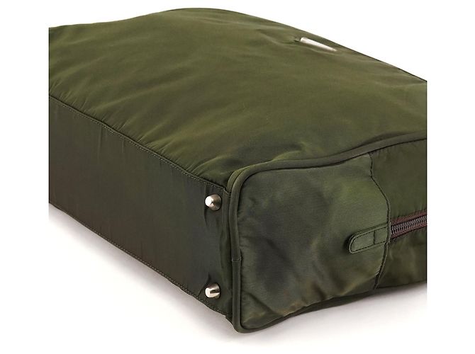 Prada Borsa Tote Green Tessuto Nylon Key-Lock - vista 10