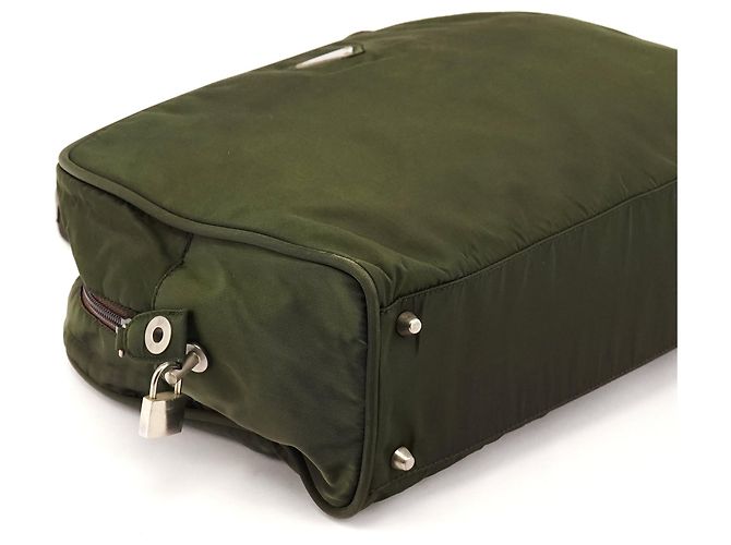 Prada Borsa Tote Green Tessuto Nylon Key-Lock - vista 9