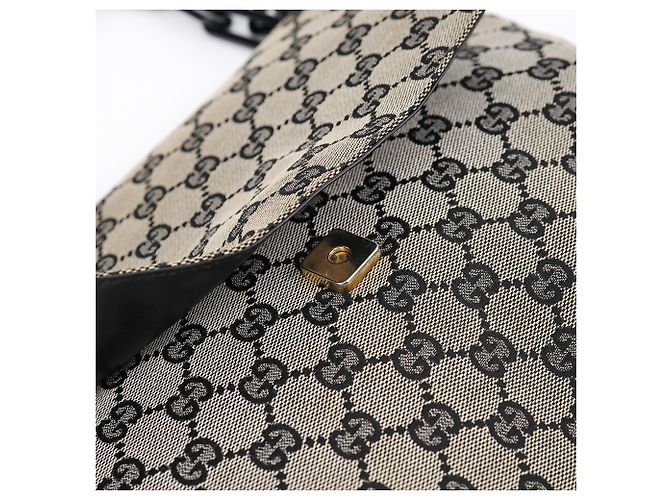Gucci Borsa a tracolla Grey GG con catena in plastica nera - vista 12