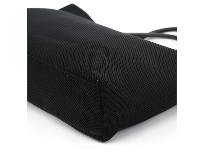 Miu Miu Borsa Tote Grande in Rete Nera - vista 7
