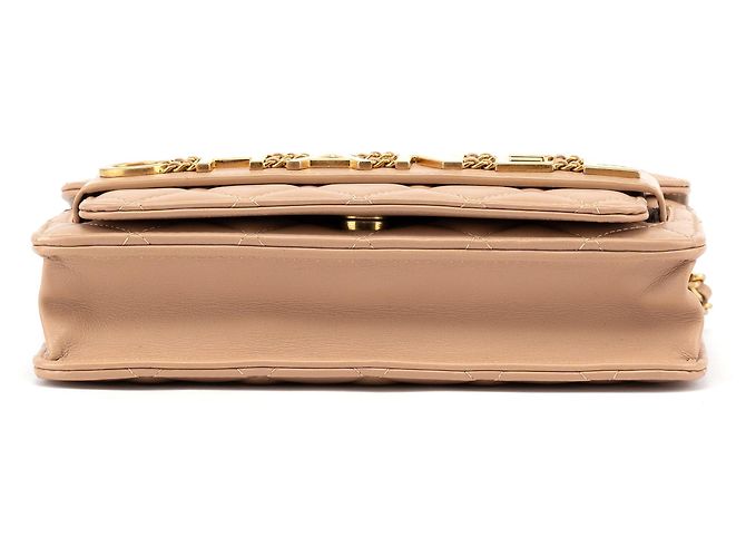 Chanel Borsa in pelle d'agnello matelassé beige con logo e catena - vista 5