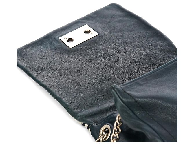 Chloé Graue Schultertasche aus Wollstrick mit Kette - Ansicht 11