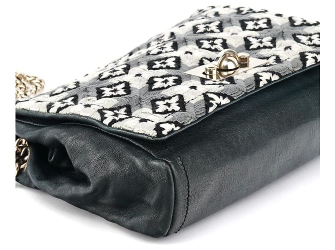 Chloé Graue Schultertasche aus Wollstrick mit Kette - Ansicht 8