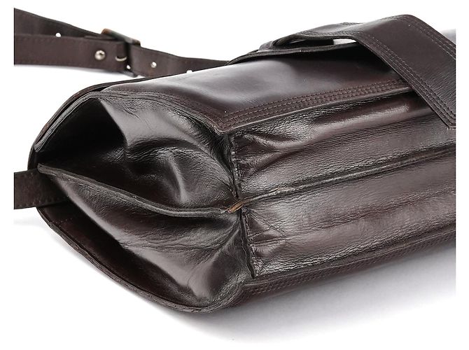 Yves Saint Laurent Borsa a tracolla con patta in pelle marrone - vista 8