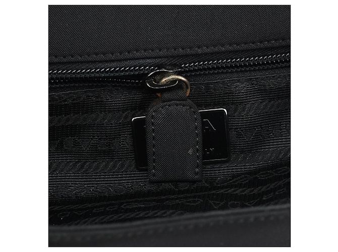 Prada Borsa a mano in Tessuto Nylon Nero - vista 12