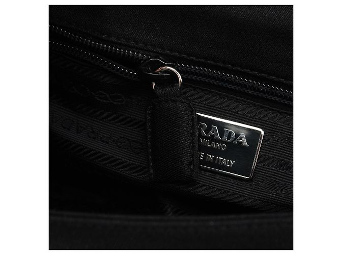 Prada B6436 Borsa a tracolla in nylon Tessuto Swing nera con catena - vista 15