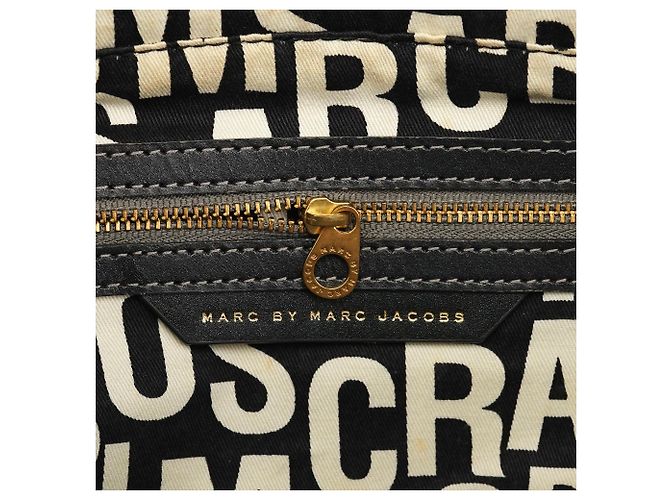 Marc Jacobs Borsa 2-Way in pelle grigia con logo impresso - vista 13