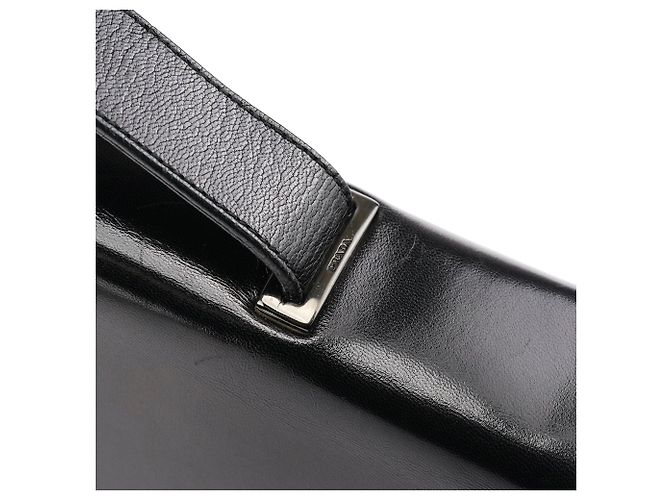 Prada  mala de mão com alça superior e fivela em Vitello preto - vista 9