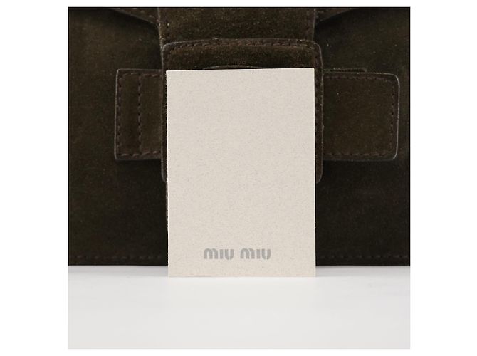 Miu Miu Bolsa de Ombro com Fivela em Camurça Khaki - vista 11