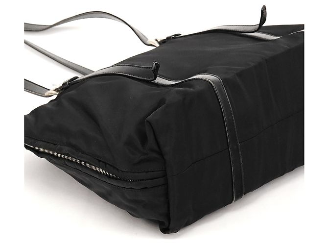 Prada Borsa Tote in Nylon Tessuto Vitello nera - vista 9