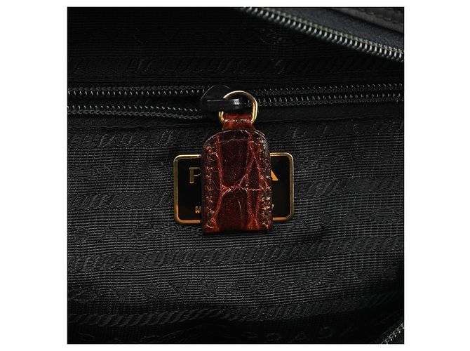 Prada Borsa Tote in Nylon Nero e Marrone Effetto Coccodrillo - vista 13
