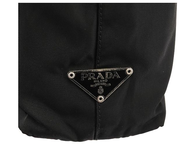 Prada Borsa Tote in nylon Tessuto nera con manici in metallo - vista 5