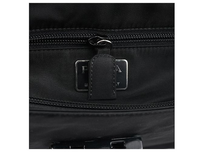 Prada Borsa a mano in Tessuto Spazzolato Nera - vista 13