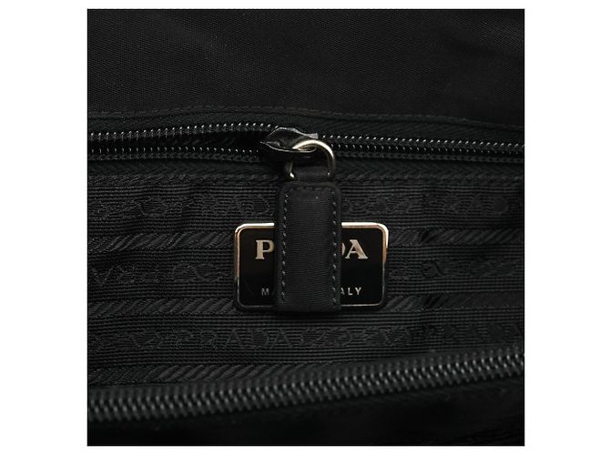Prada Borsa Tote in Nylon Tessuto Imbottito Nero 1998 - vista 10