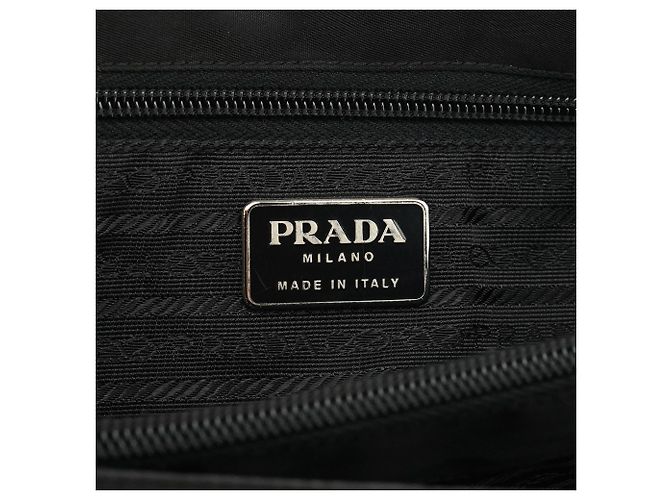 Prada Borsa Tote in Nylon Tessuto Imbottito Nero 1998 - vista 9