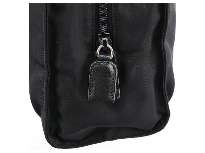 Prada Borsa Tote in nylon Tessuto Nappa nera - vista 8