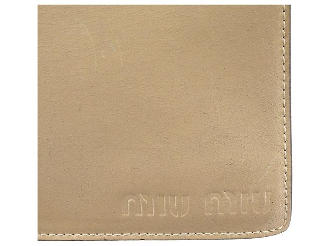 Miu Miu borsa a pochette in pelle beige - vista 7