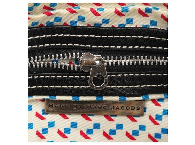 Marc by Marc Jacobs Borsa a tracolla con patta in pelle nera - vista 13