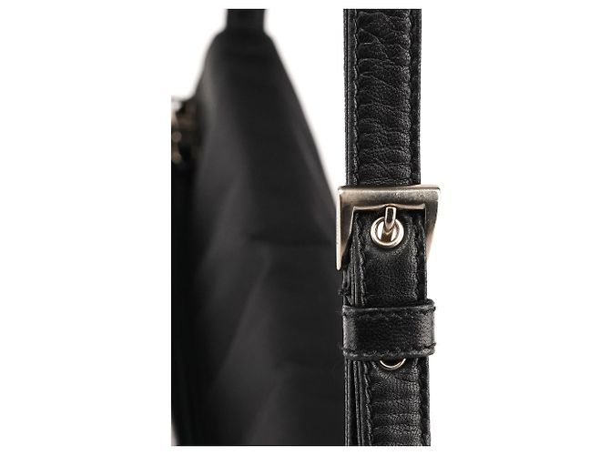 Prada Borsa a tracolla in nylon Tessuto Vitello e vitello nera - vista 7