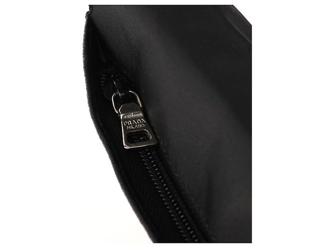 Prada Borsa a tracolla in nylon Tessuto Vitello e vitello nera - vista 8